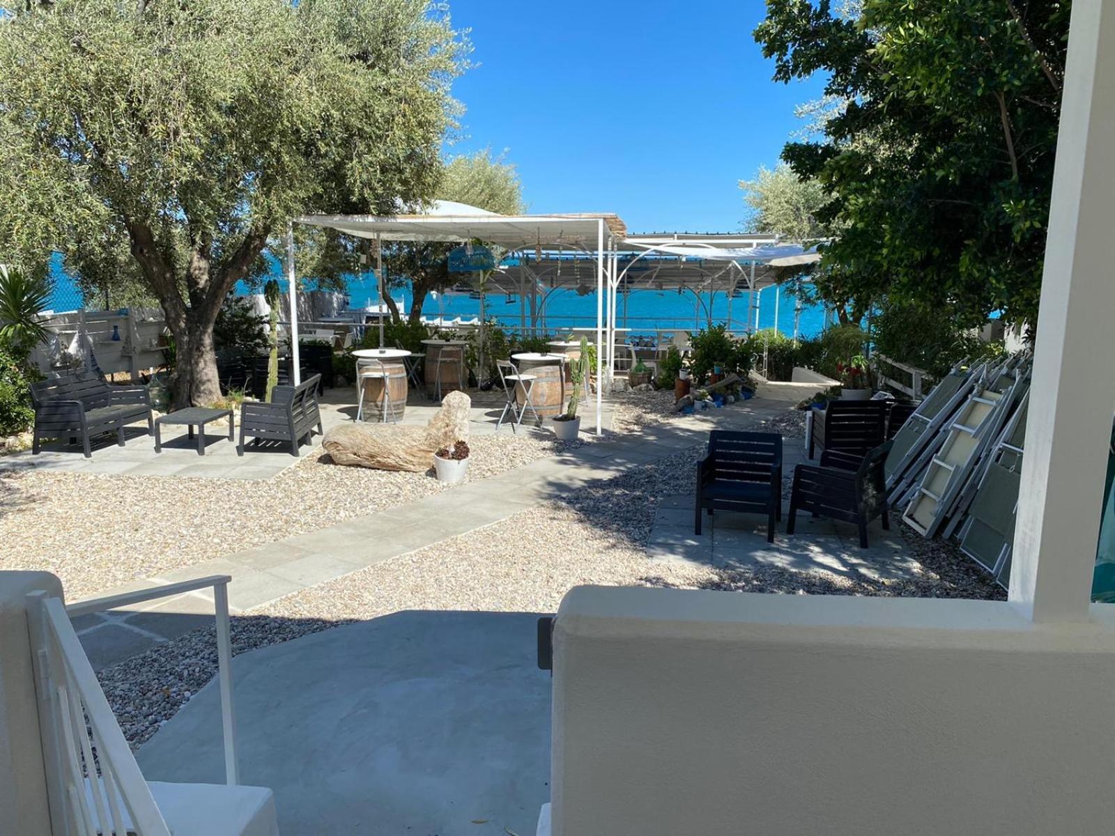 B&B Direttamente Sul Mare Da Antonino Mattinata Luaran gambar